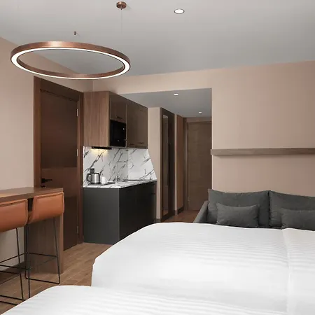 Hotel By Marriott *
